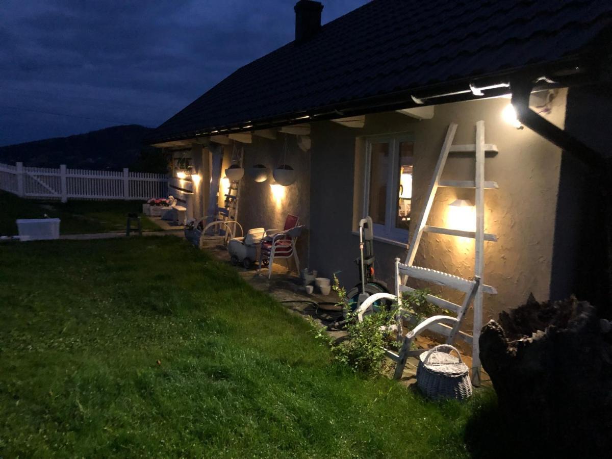 Koperkowy Raj Beskid Wyspowy Malopolska Jacuzzi Playroom