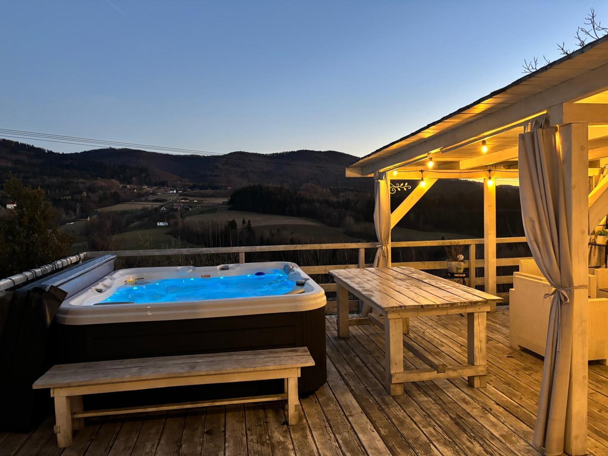 Holiday home Koperkowy Raj Beskid Wyspowy Malopolska Jacuzzi Playroom Laskowa (Limanowa)